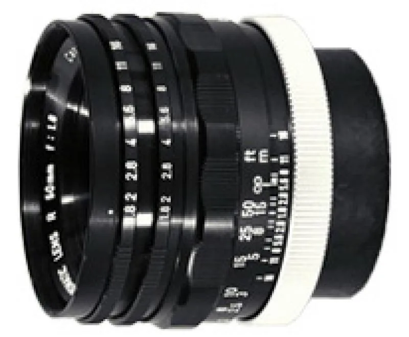 Canon R 50mm F/1.8 III