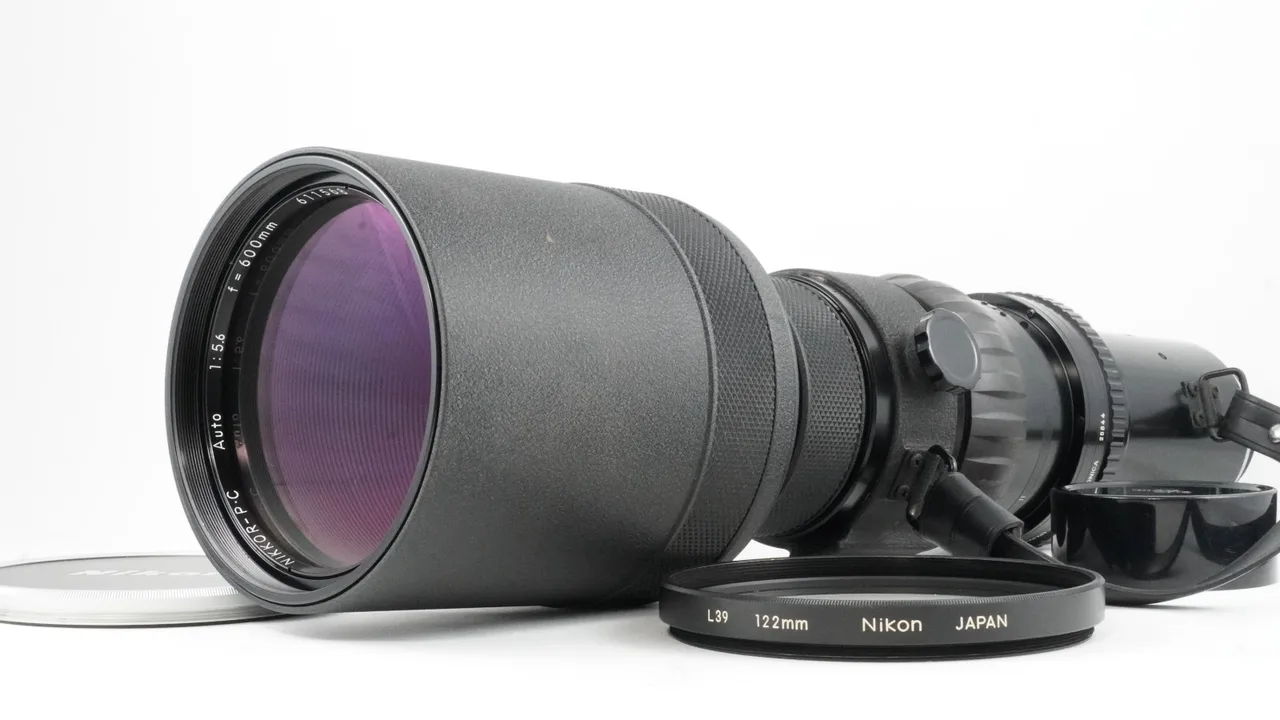 Nikon Nikkor-P[·C] Auto 600mm F/5.6