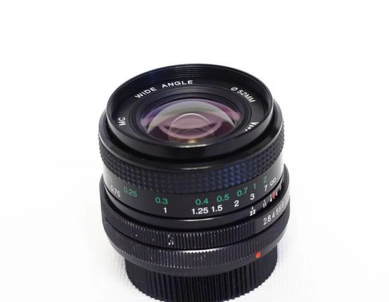 Vivitar 24mm F/2.8