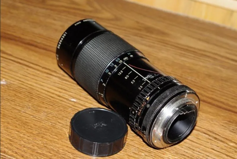 Kiron 35-135mm F/3.5-4.5 MC