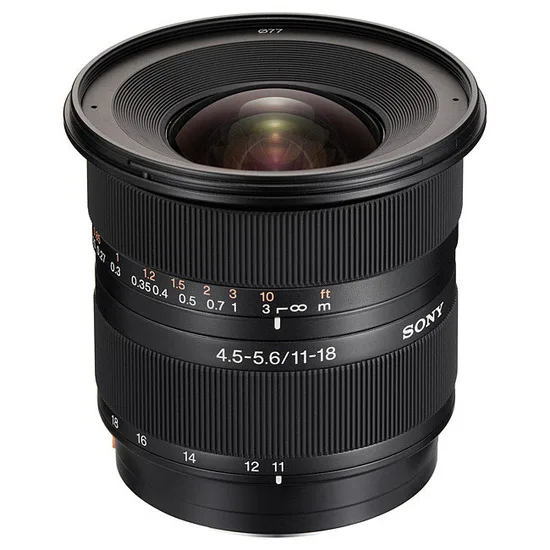 Sony AF DT 11-18mm F/4.5-5.6 D