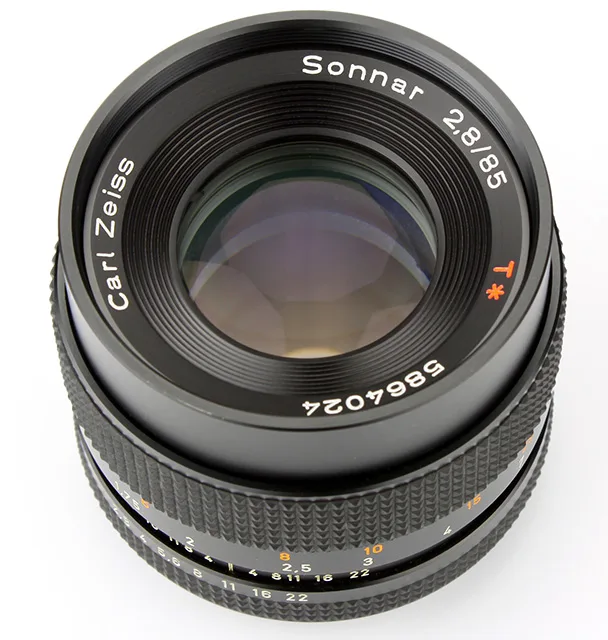 Carl Zeiss C/Y Sonnar T* 85mm F/2.8