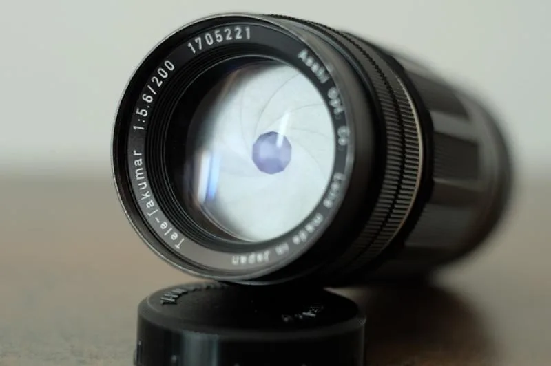 Tele-Takumar 200mm F/5.6