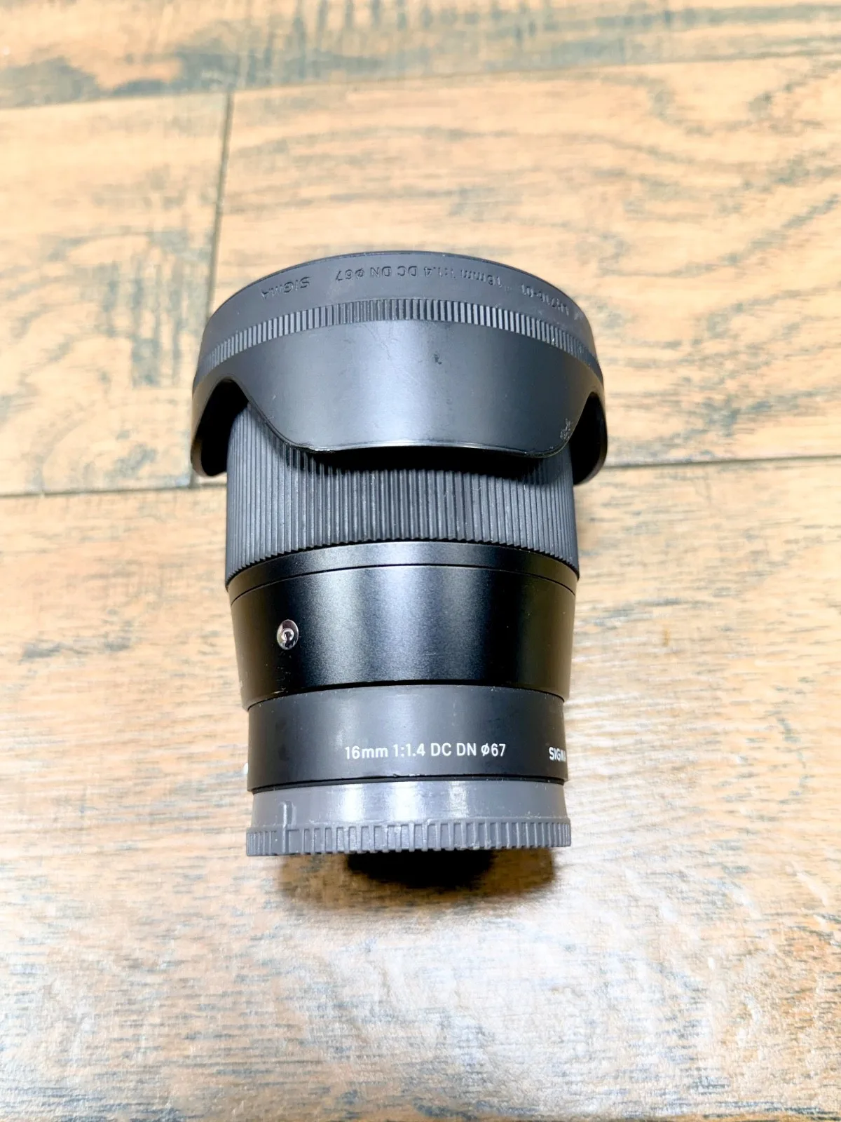 Sigma 16mm F/1.4 DC DN | C