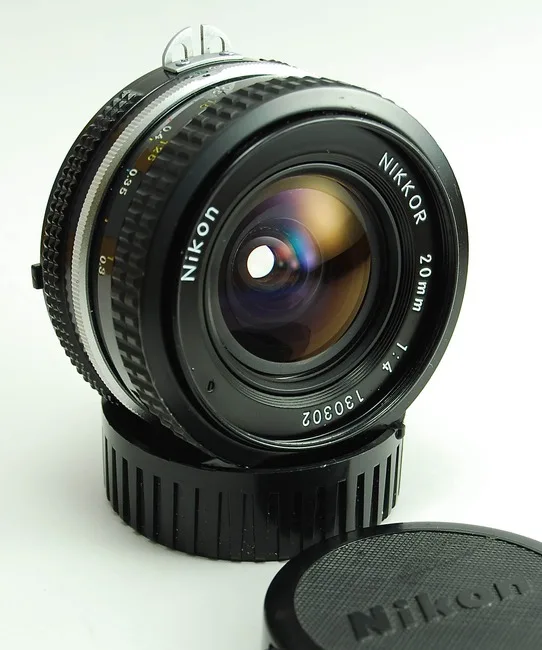Nikon Nikkor 20mm F/4