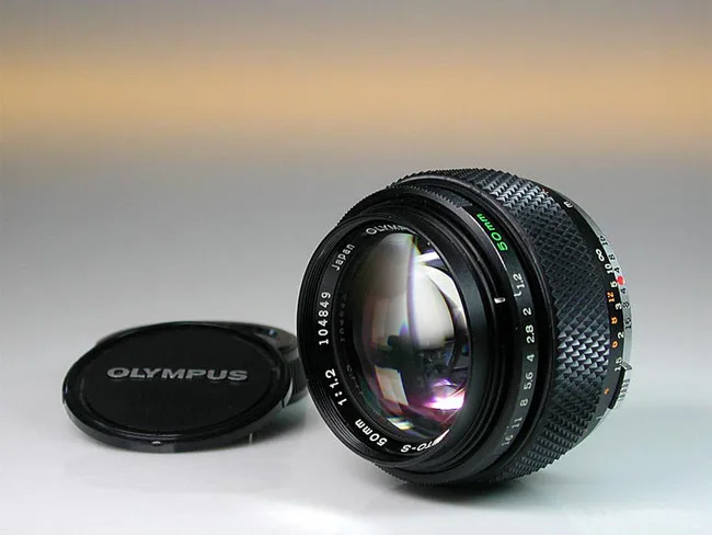 Olympus OM-System Zuiko Auto-S 50mm F/1.2