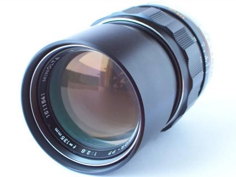 Minolta MC Tele Rokkor-PF 135mm F/2.8 V.2