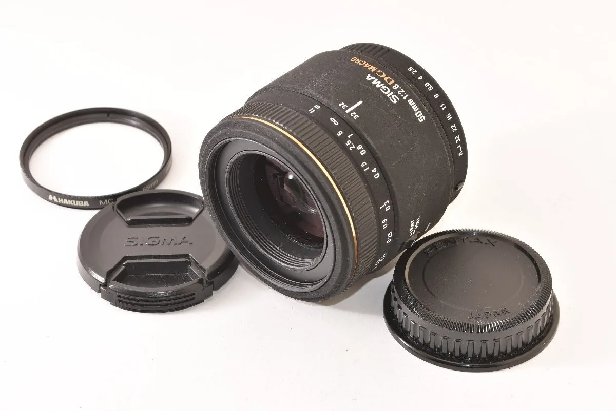 Sigma 50mm F/2.8 EX Macro