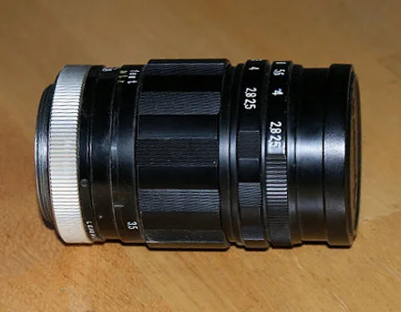 Komura 105mm F/2.5