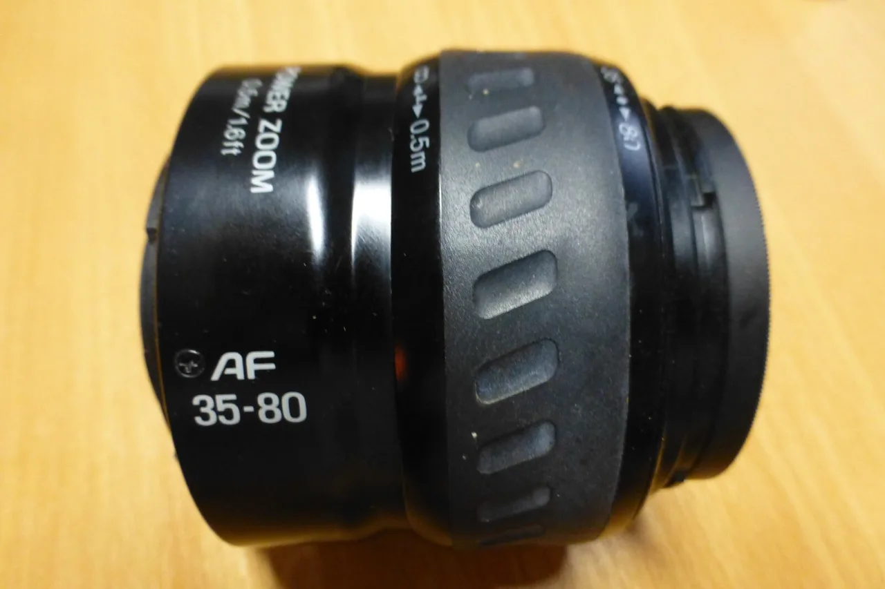 Minolta AF 35-80mm F/4-5.6 XI