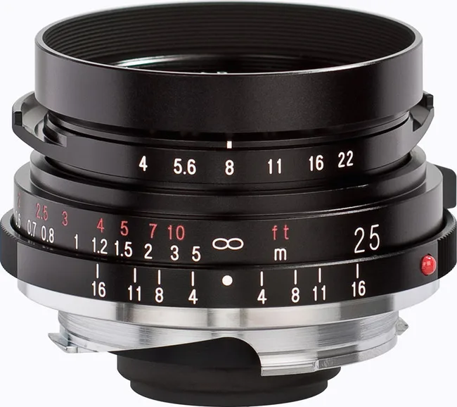 Voigtlander 25mm F/4 Color Skopar Pancake