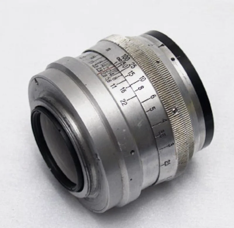 Carl Zeiss Jena Sonnar T 85mm F/2