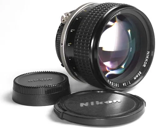 Nikon AI-S Nikkor 85mm F/1.4