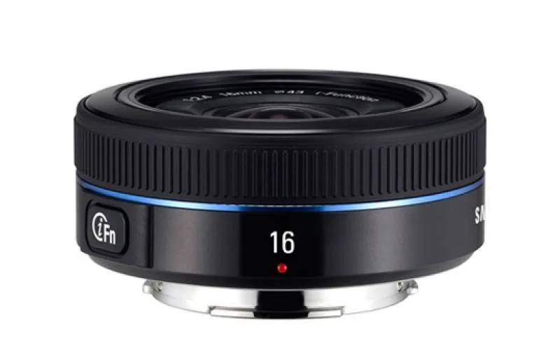 Samsung NX 16mm F/2.4