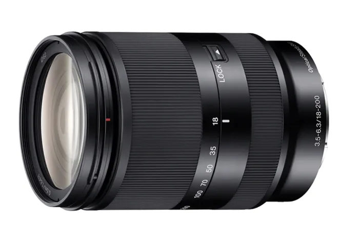 Sony E OSS LE 18-200mm F/3.5-6.3