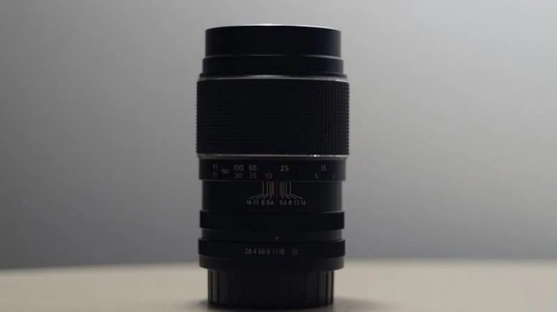 Dimension 135mm F/2.8