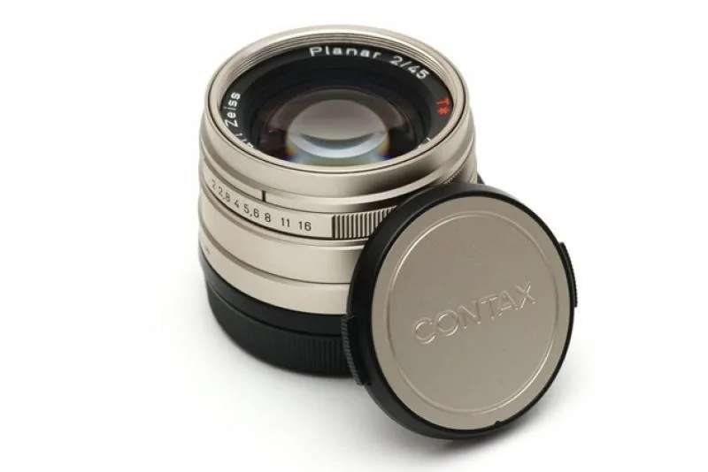 Carl Zeiss Planar T* 45mm F/2