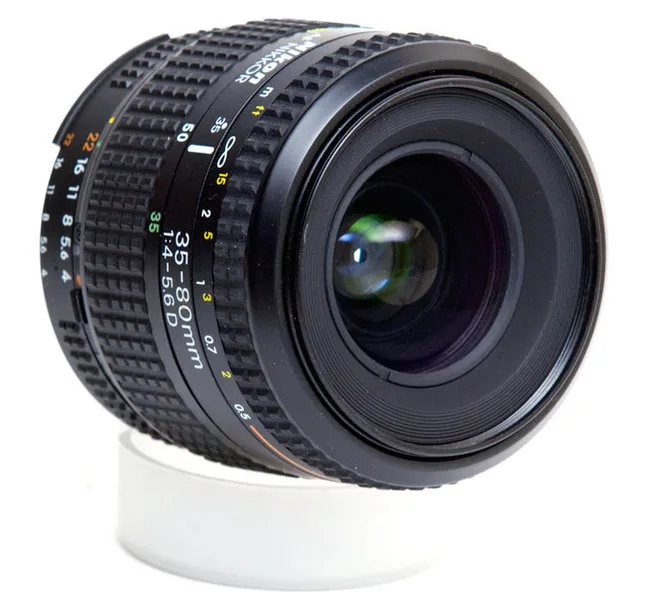Nikon AF Nikkor 35-80mm F/4-5.6 D I
