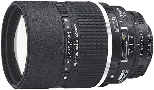 Nikon AF DC-Nikkor 135mm F/2D