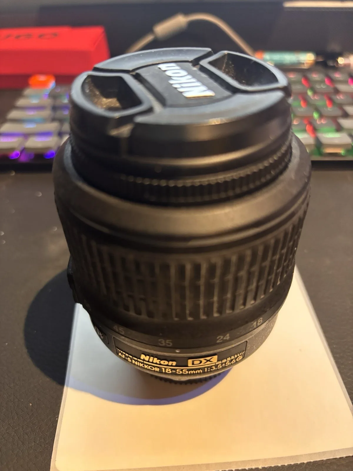 Nikon AF-S DX Nikkor 18-55mm F/3.5-5.6G VR