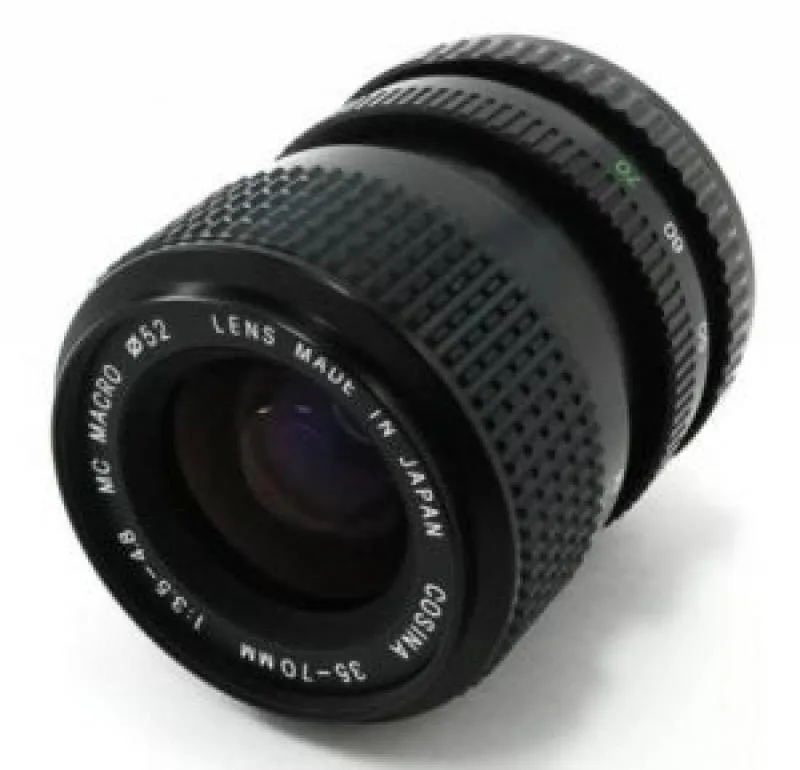 Vivitar 35-70mm F/3.5-4.8