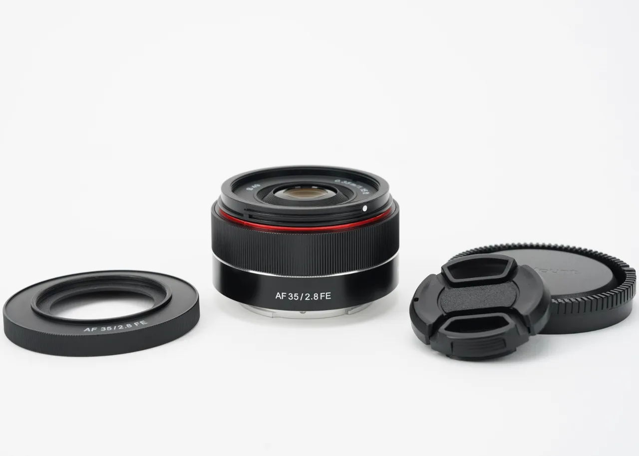 Samyang AF 35mm F/2.8 FE