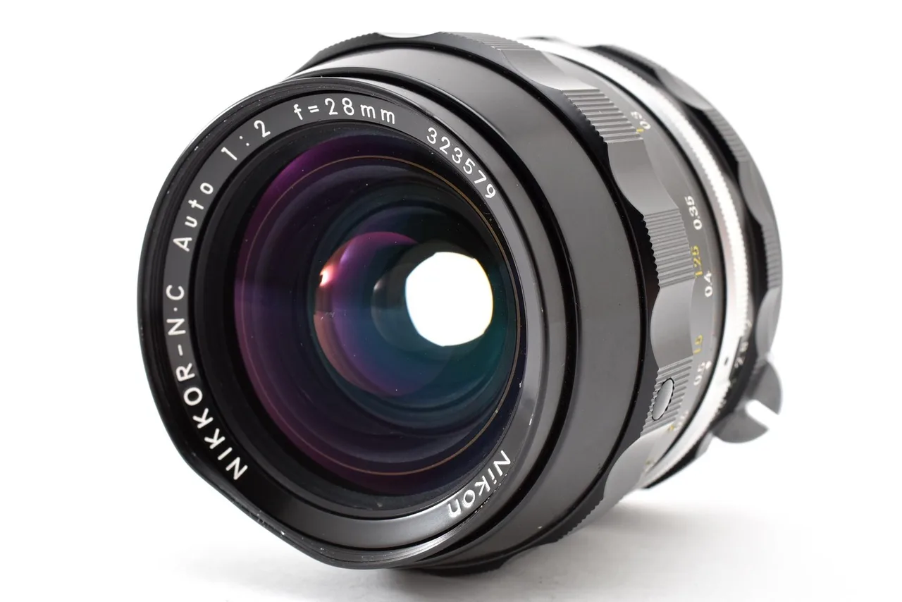 Nikon Nikkor-N[·C] Auto 28mm F/2