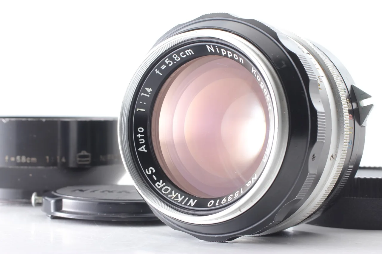 Nikon Nikkor-S Auto 58mm F/1.4