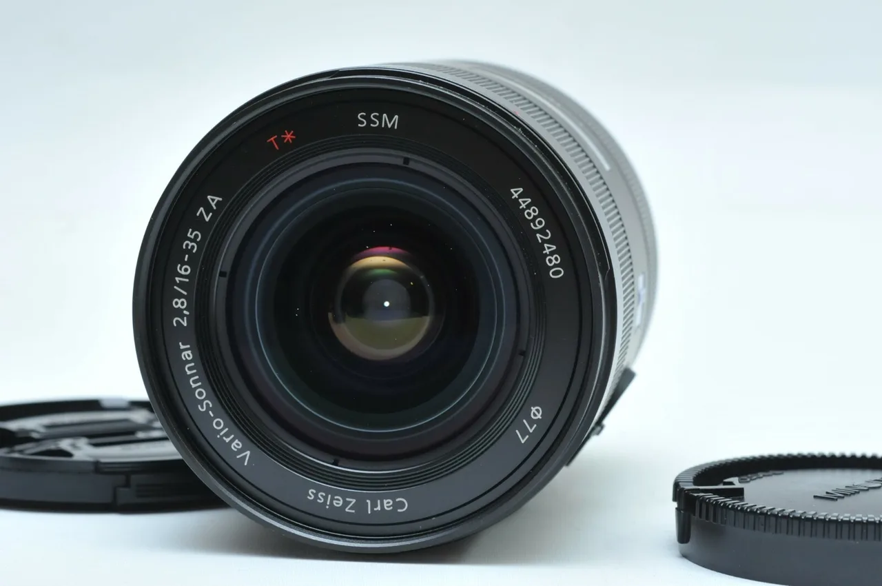 Sony Carl Zeiss Vario-Sonnar T* 16-35mm F/2.8 ZA SSM SAL1635Z