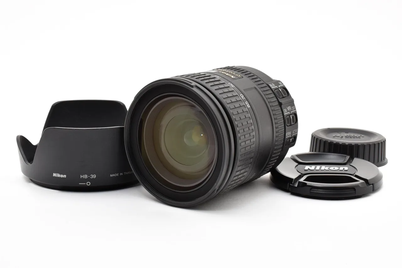 Nikon AF-S DX Nikkor 16-85mm F/3.5-5.6G ED VR