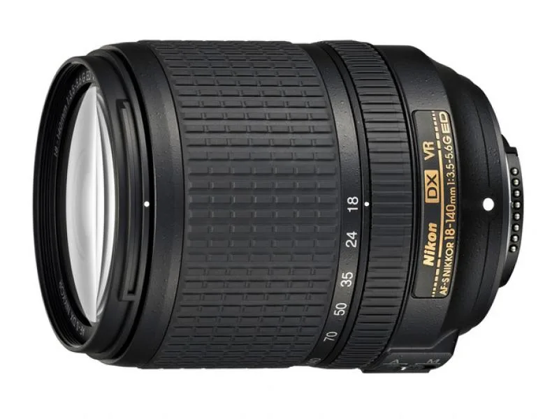 Nikon AF-S DX Nikkor 18-140mm F/3.5-5.6 G ED VR