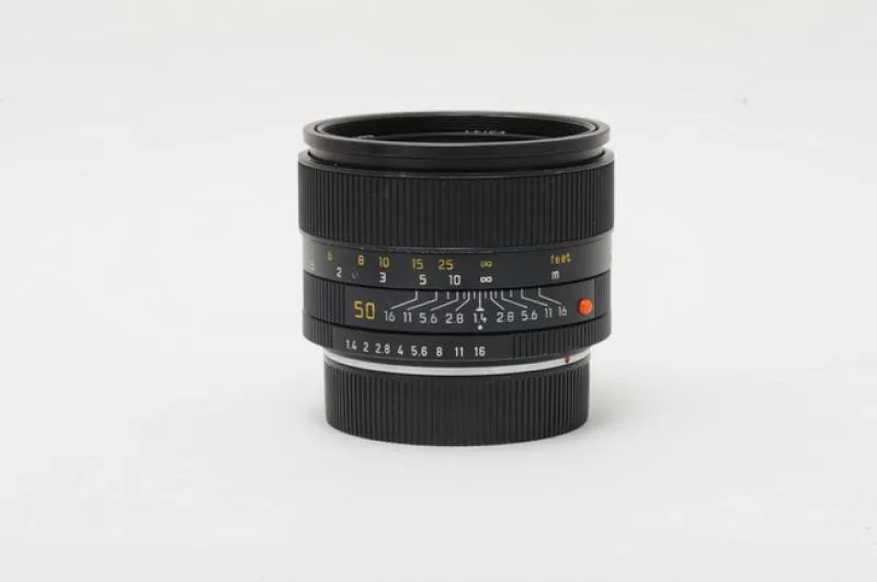 Leica Summilux-R 50mm F/1.4