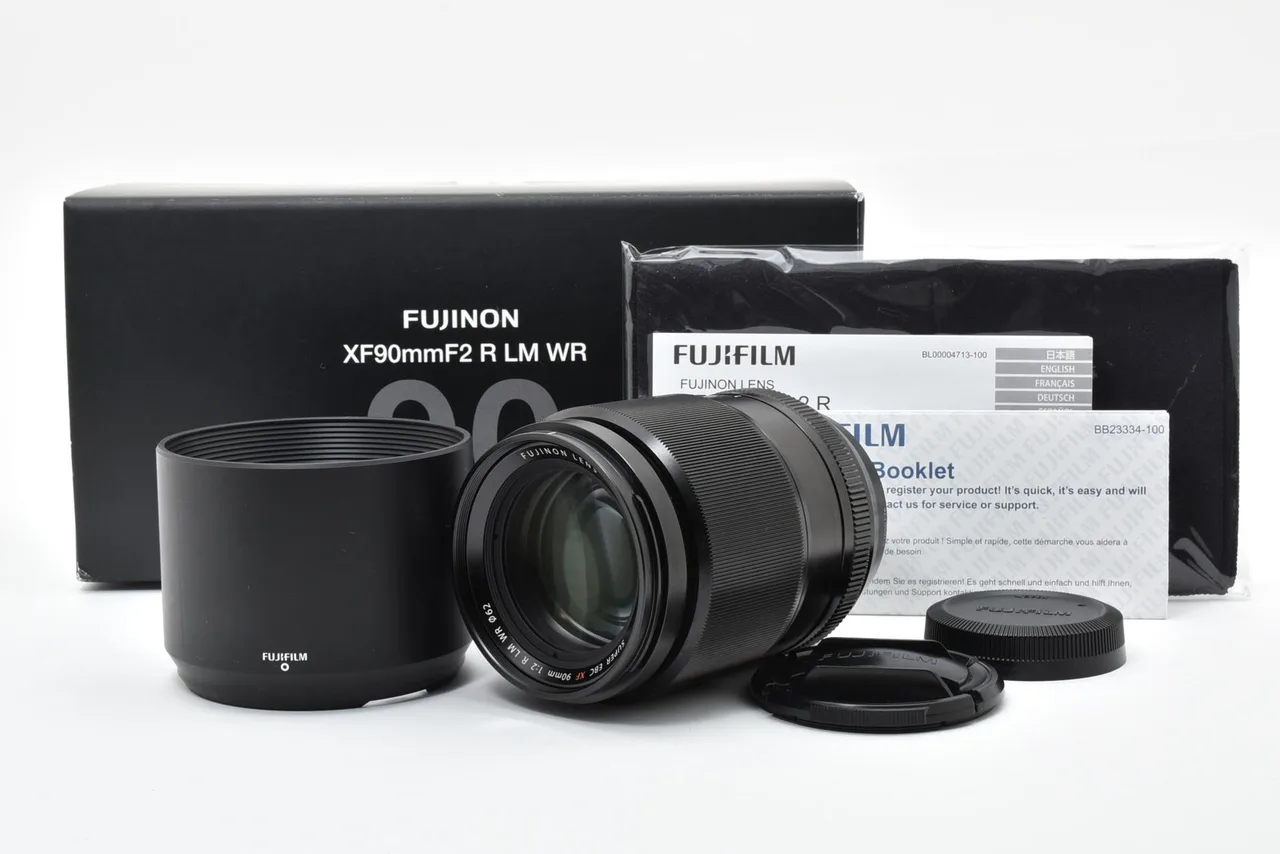 Fujifilm Super EBC Fujinon XF 90mm F/2 R LM WR