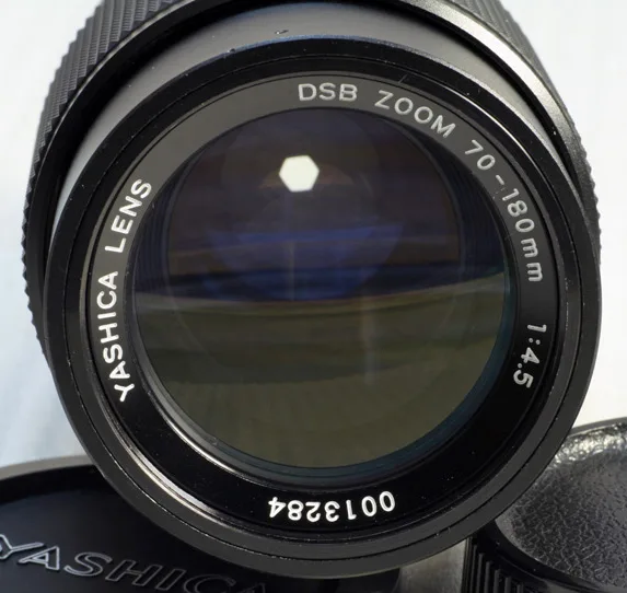 Yashica DSB Zoom 70-180mm F/4.5
