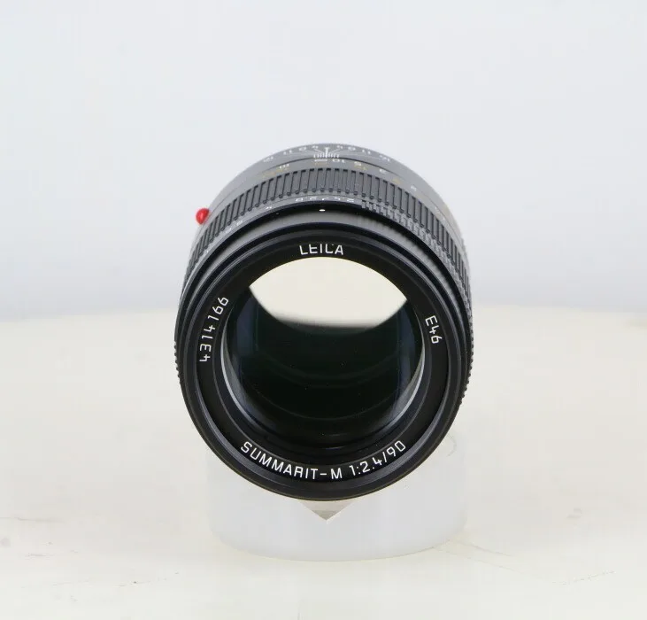 Leica Summarit-M 90mm F/2.4