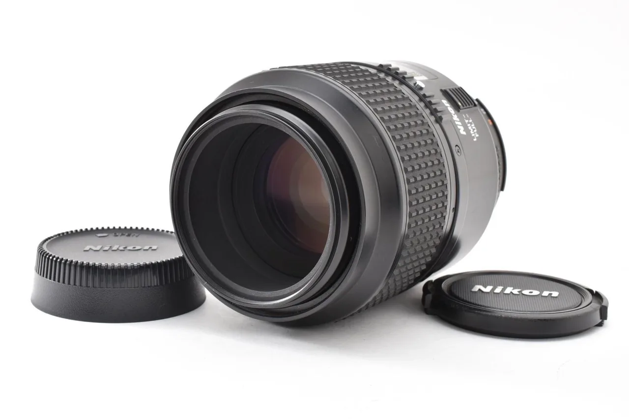 Nikon AF Micro-Nikkor 105mm F/2.8