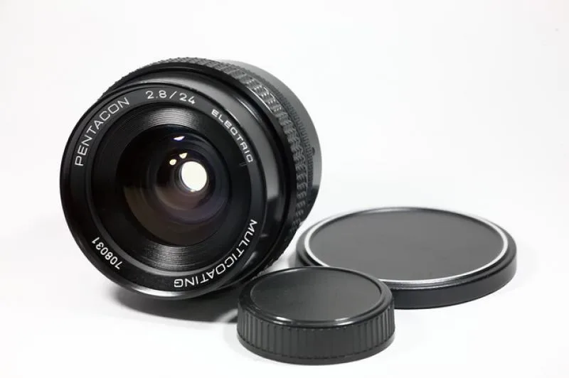 Pentacon Electric MC 24mm F/2.8