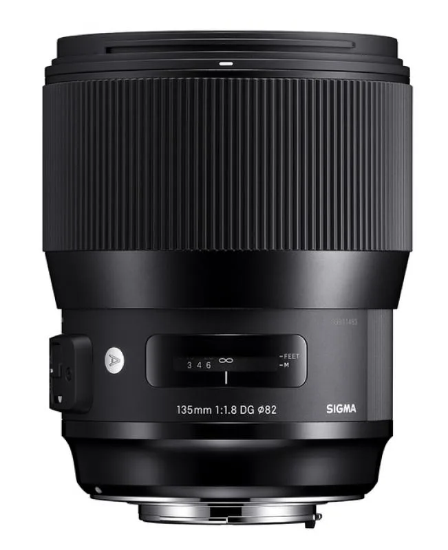 Sigma 135mm F/1.8 DG HSM | A