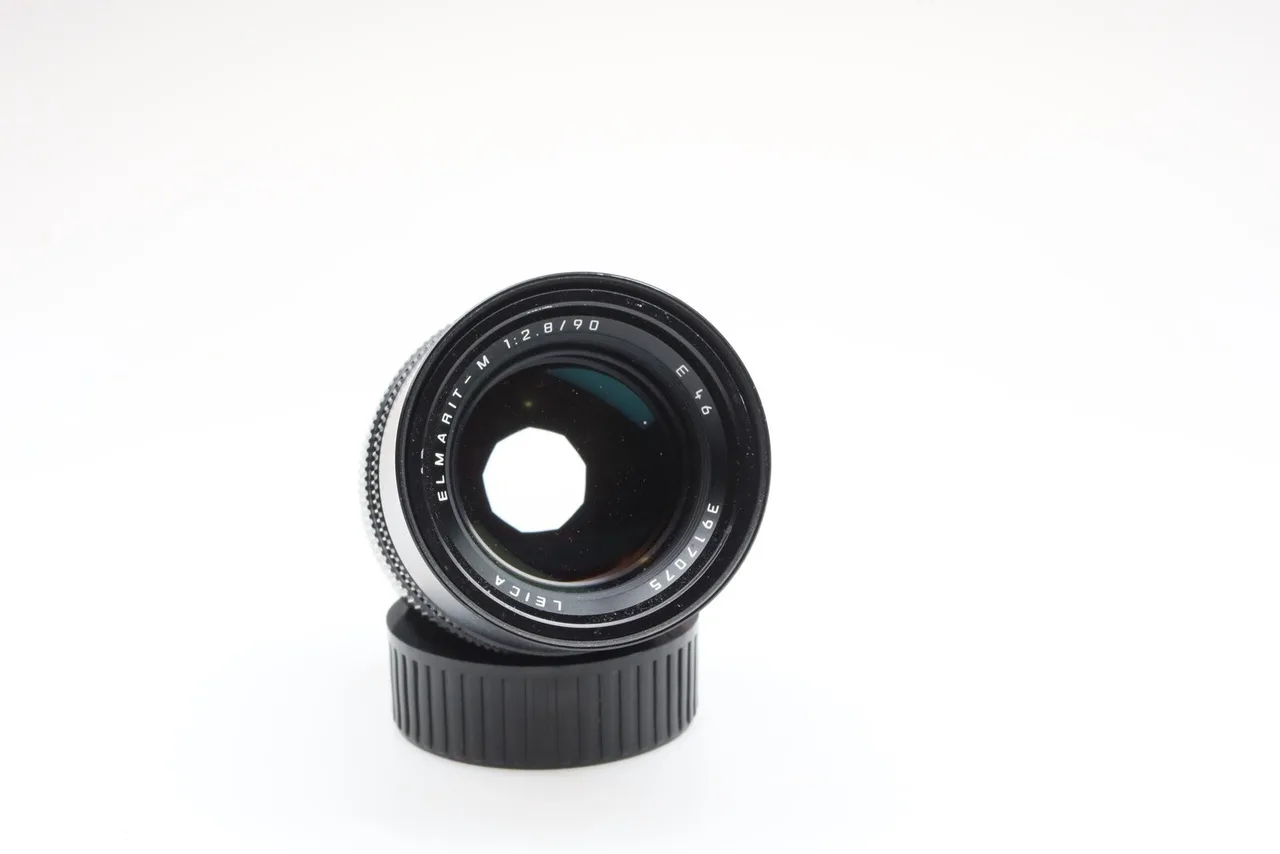 Leica Elmarit-M 90mm F/2.8