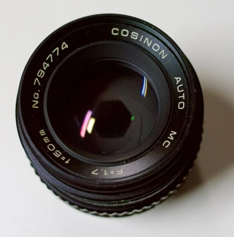 Cosinon 50mm F/1.7 MC Auto