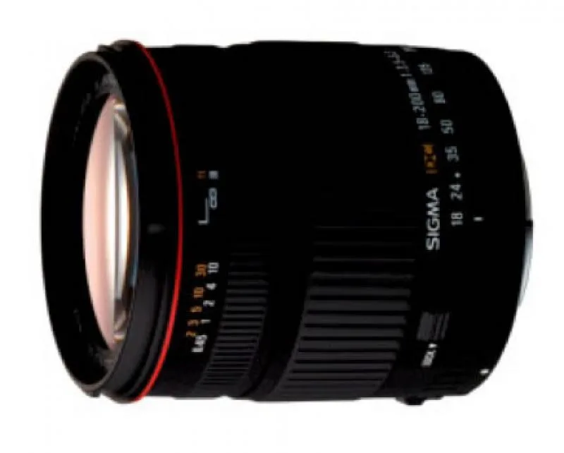 Sigma 18-200mm F/3.5-6.3 DC