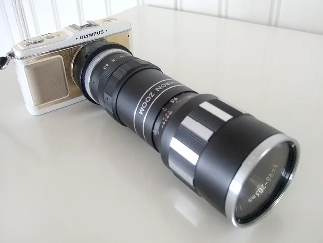 Tamron 95-205mm F/6.3 T Mount Model 910P