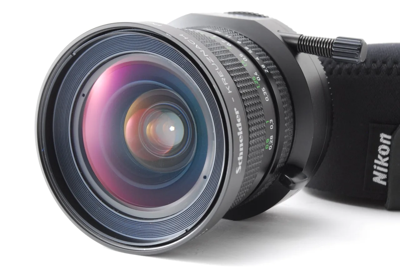 Schneider-KREUZNACH PC-Super-Angulon 28mm F/2.8
