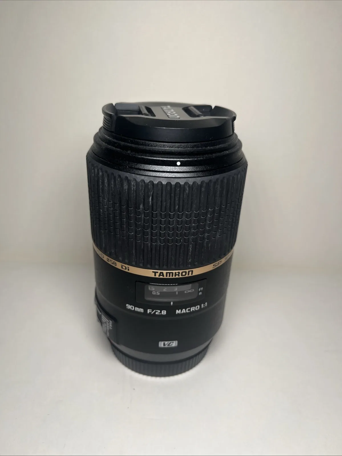 Tamron SP 90mm F/2.8 Di Macro F/1 VC USD F/004