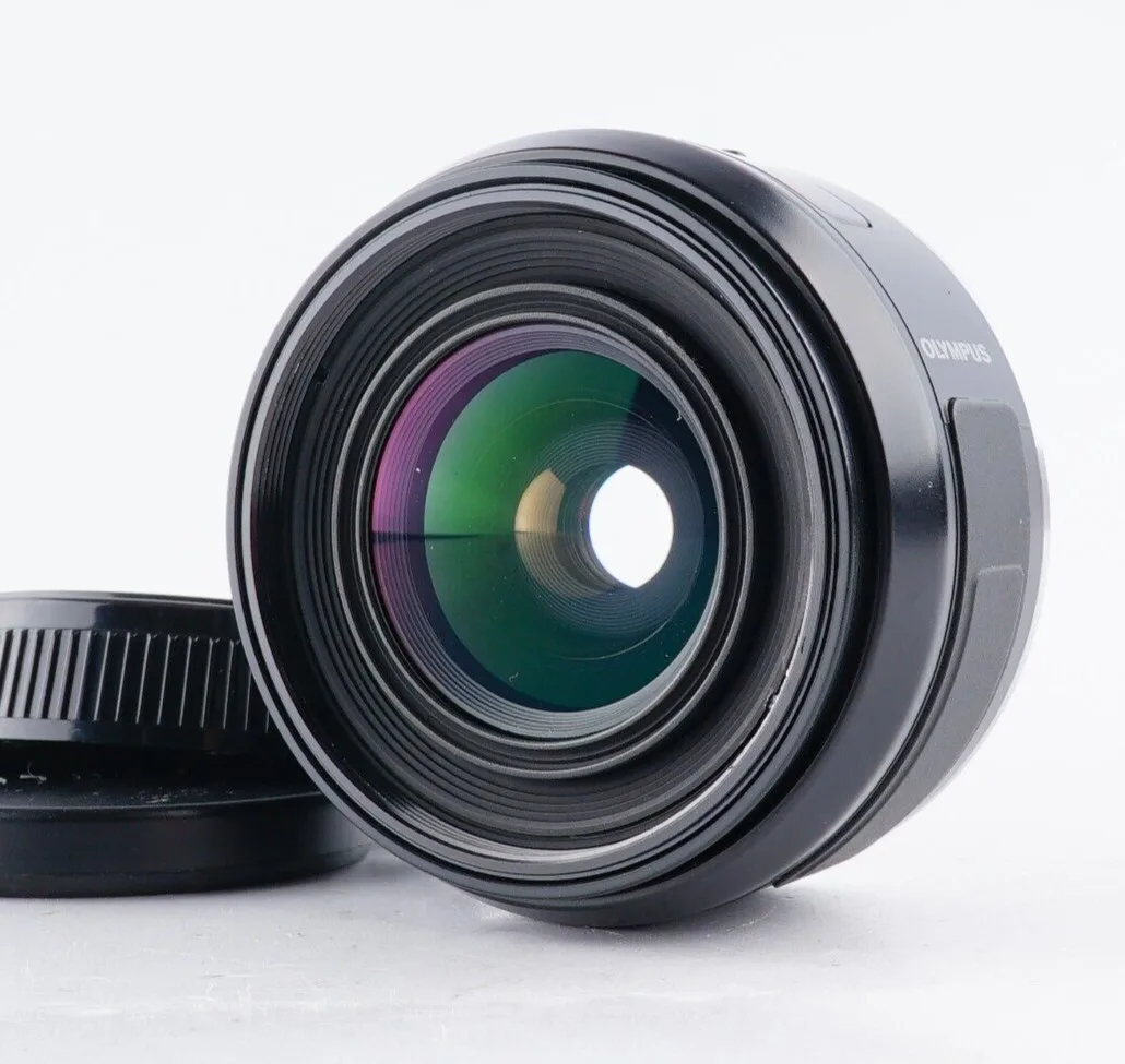 Olympus AF 28mm F/2.8