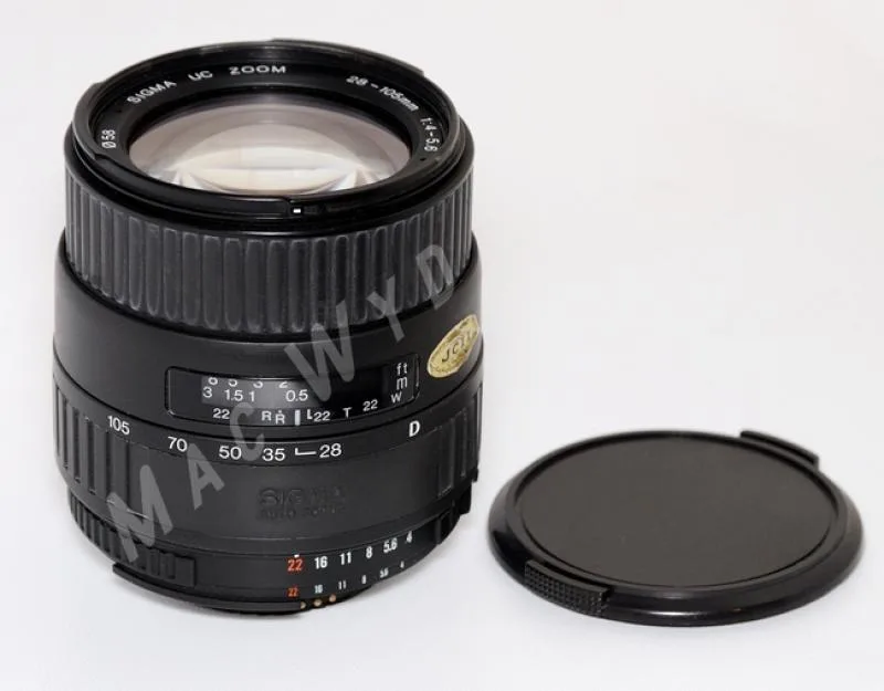 Sigma AF 28-105mm F/4-5.6 UC D