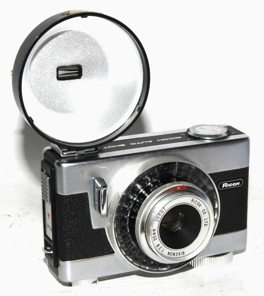 Ricoh Auto Rikenon 35mm F/2.8