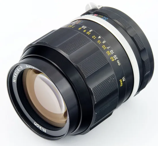 Nikon Nikkor-P 105mm F/2.5 non-Ai II