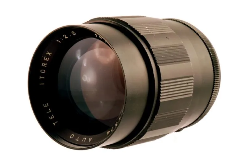 Itorex 135mm F/2.8 Auto Tele