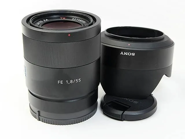 Sony FE Carl Zeiss Sonnar T* 55mm F/1.8 ZA SEL55F/18Z